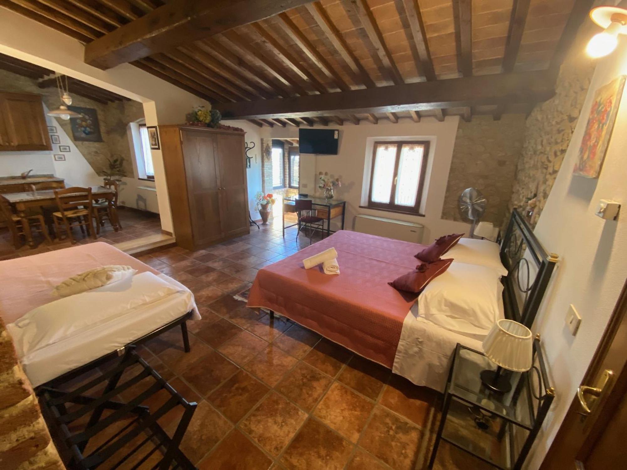 סן ג'ימיניאנו Casa Vacanze Etrusco חדר תמונה